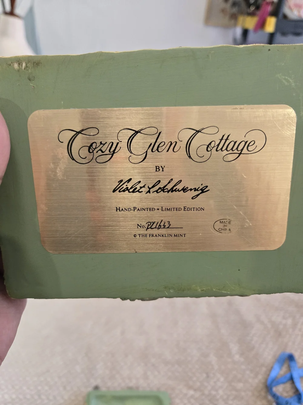 Franklin Mint Cozy Glen Cottage Violet Schwenig Limited Edition Card Box